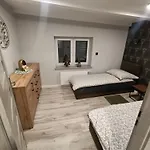 Na Tylnej W Sremie - Nr 2 Pietro Apartman Śrem