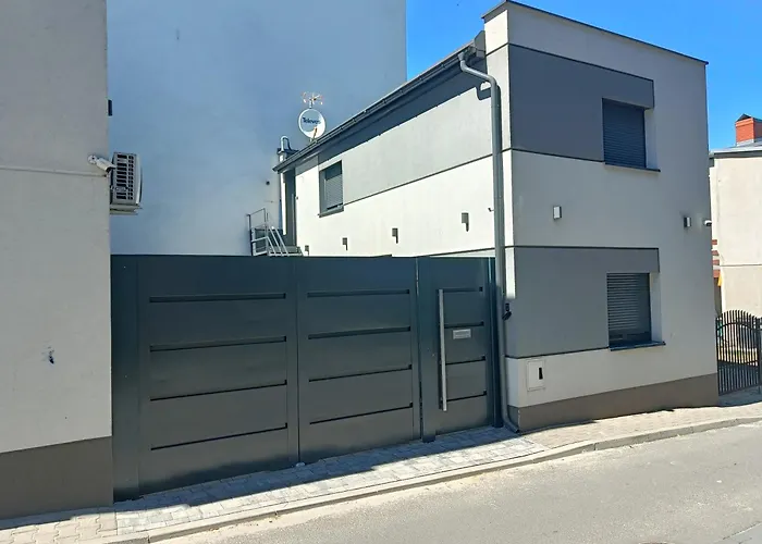 Apartment Na Tylnej W Sremie *